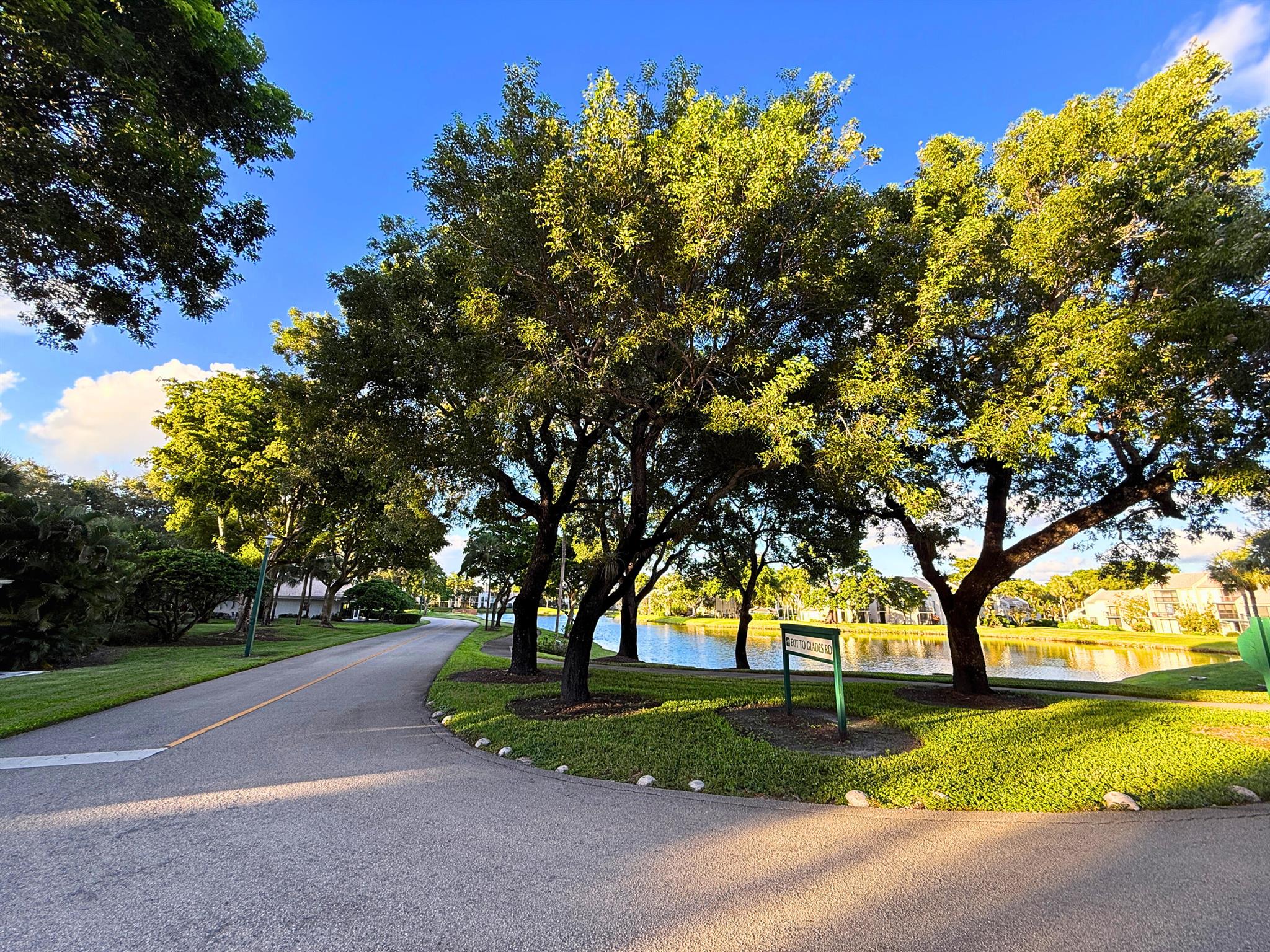 Bridgewood Villas - Residential