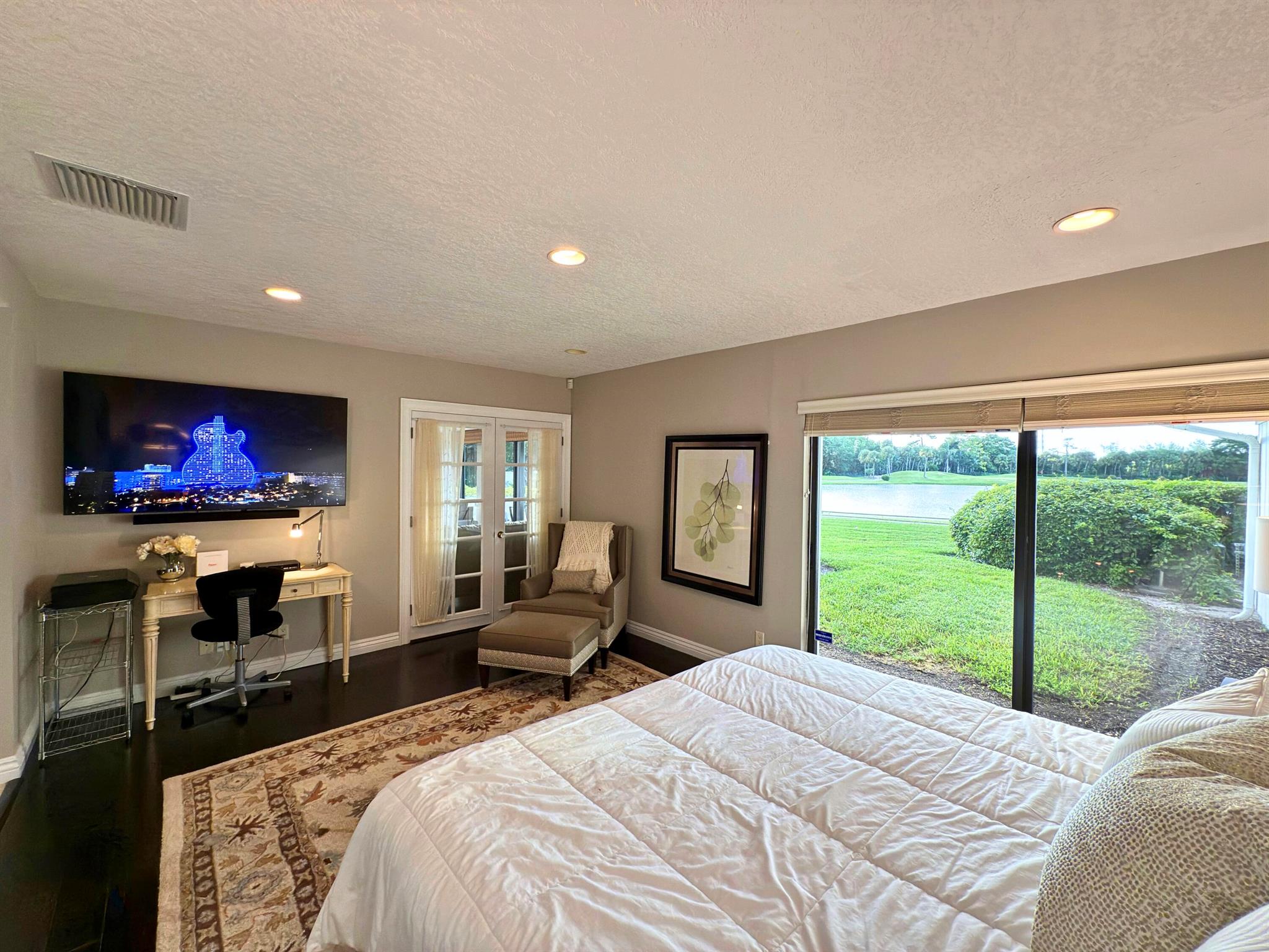 Bridgewood Villas - Residential