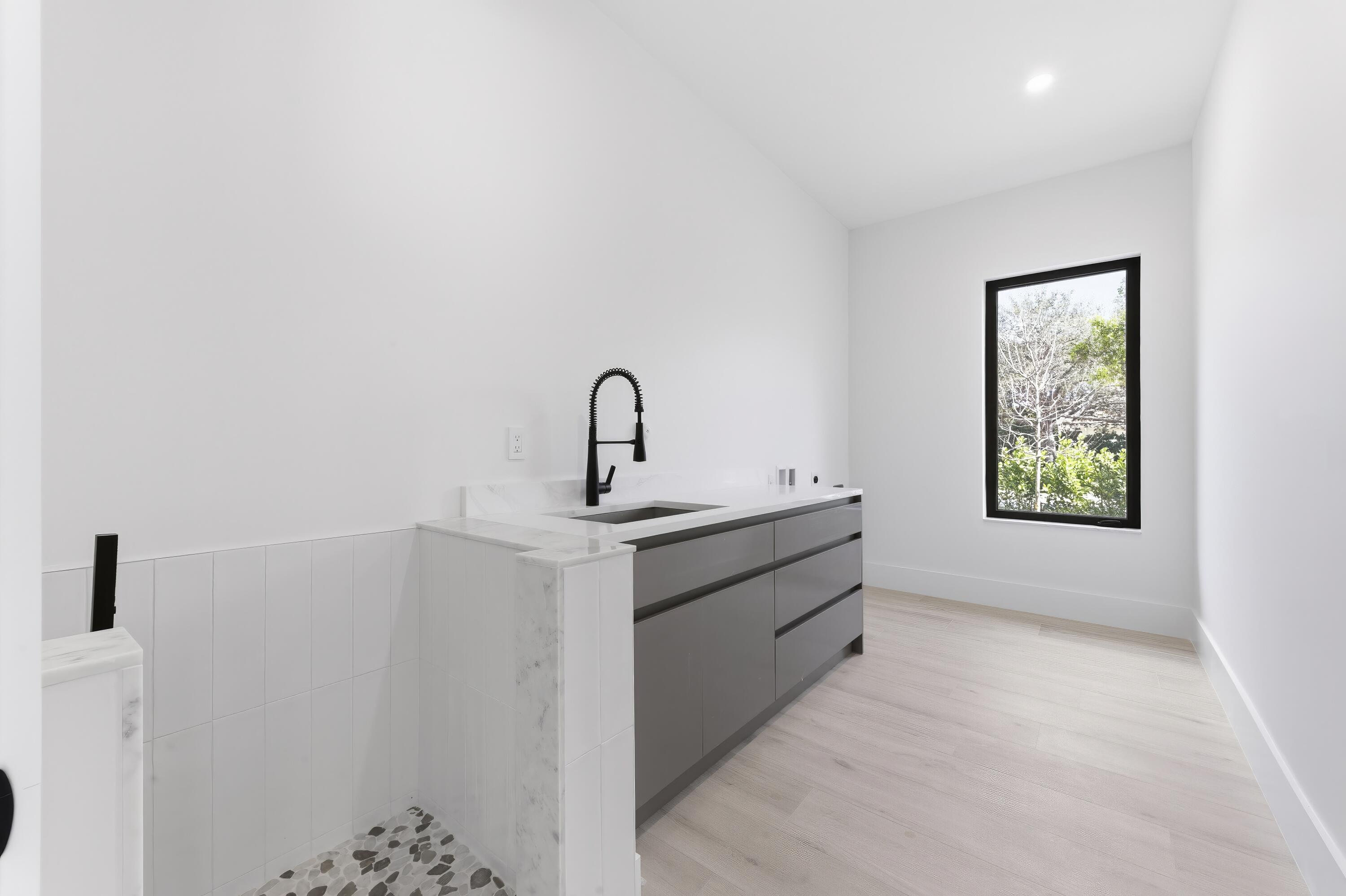 STEEPLECHASE - Residential