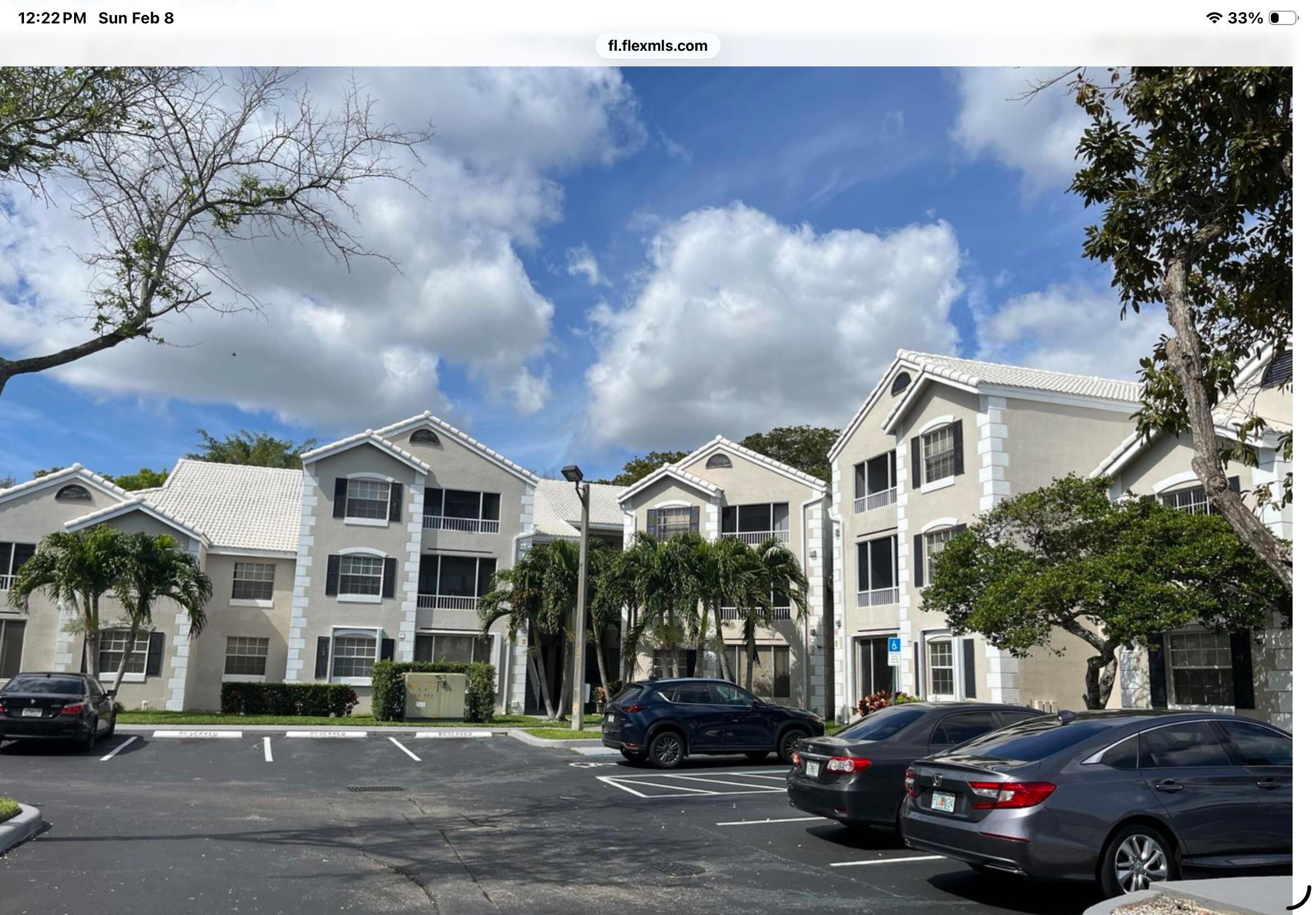 LAKEVIEW CLUB CONDO - Residential Lease