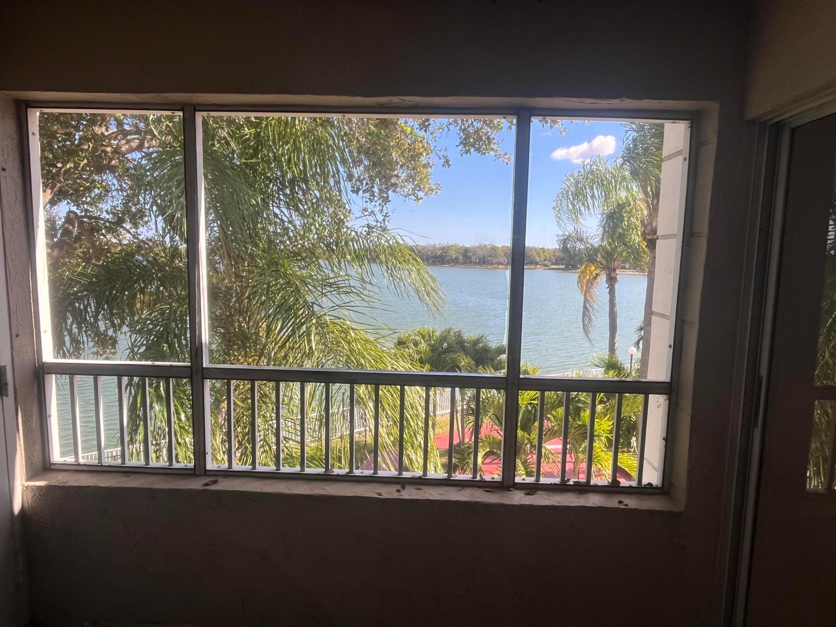 LAKEVIEW CLUB CONDO - Residential Lease