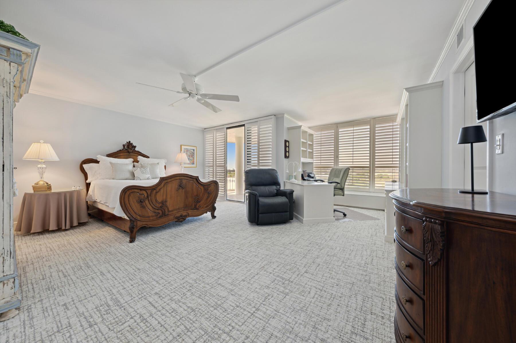 L HERMITAGE COND - Residential