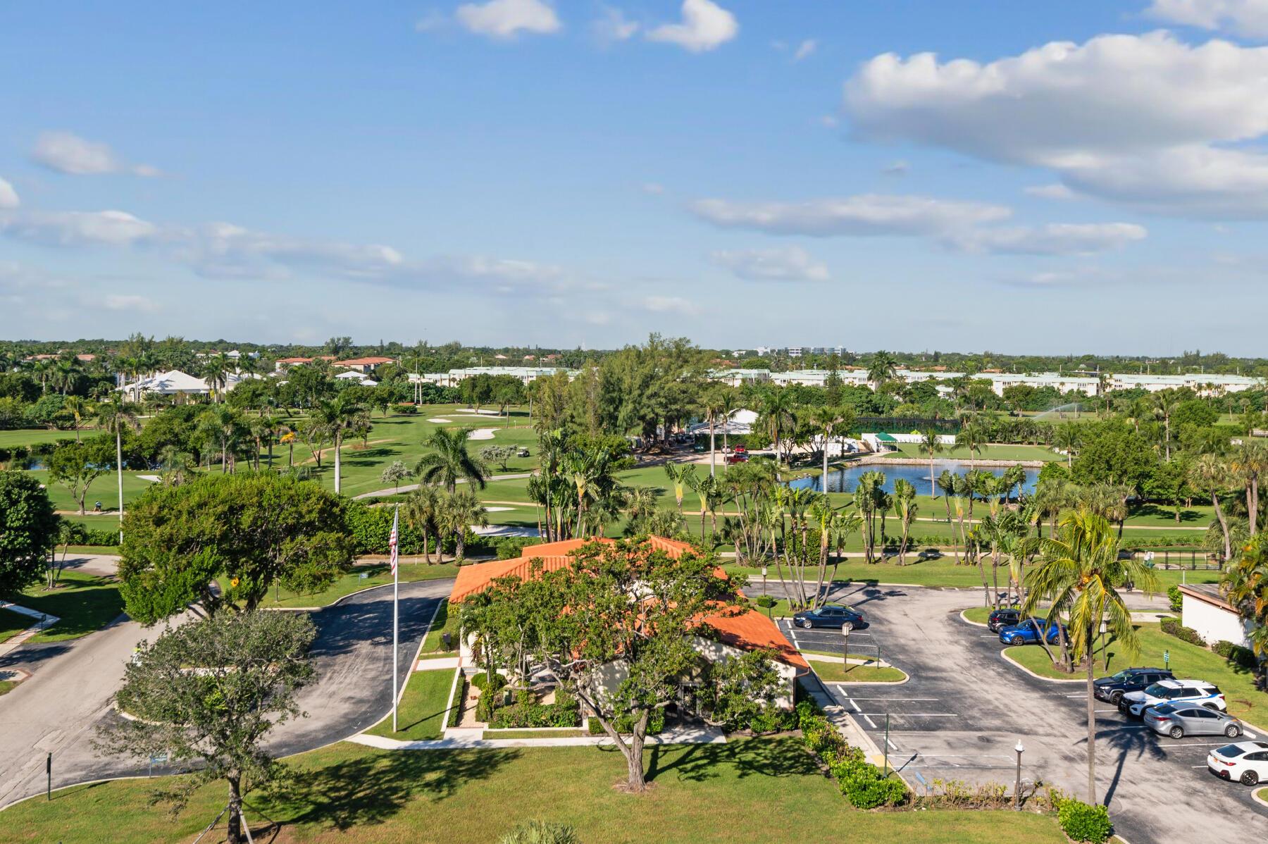 L HERMITAGE COND - Residential