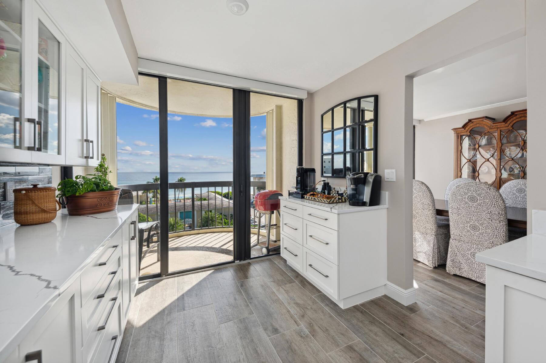 L HERMITAGE COND - Residential