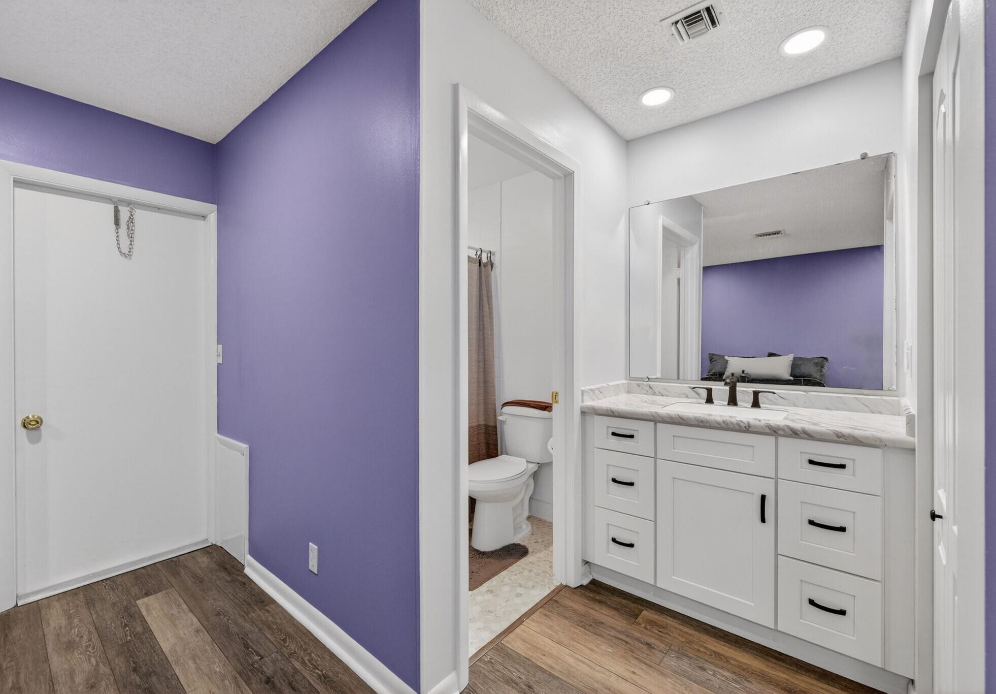 HIGH POINT OF FORT PIERCE CONDOMINIUM SECTION 2 - Residential