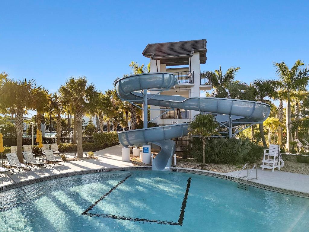 SKY COVE - Residential