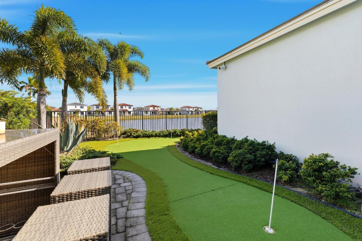 SKY COVE - Residential