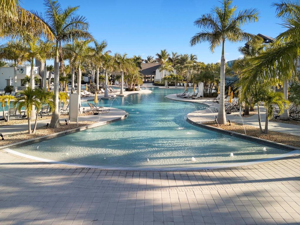 SKY COVE - Residential