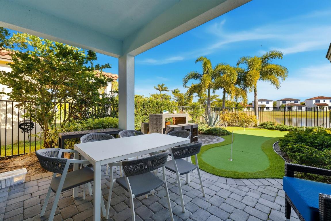 SKY COVE - Residential