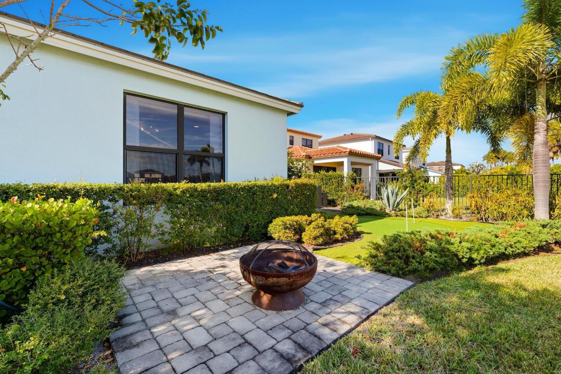 SKY COVE - Residential