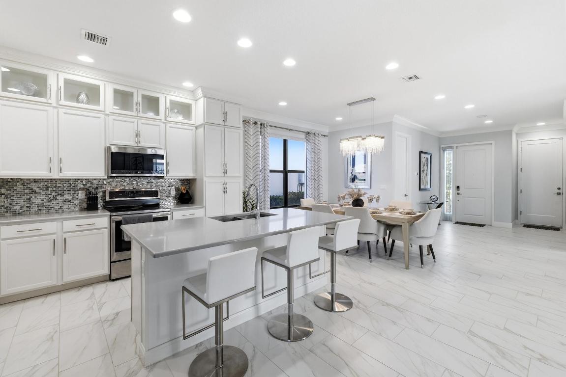 SKY COVE - Residential