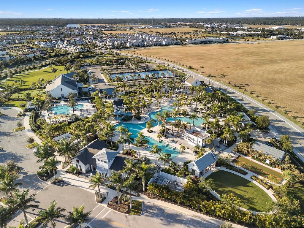 SKY COVE - Residential