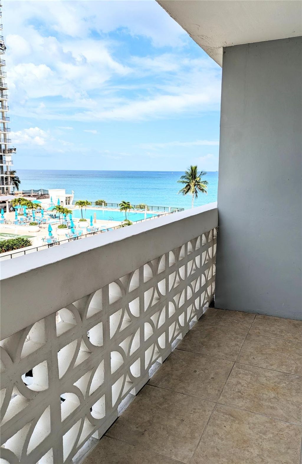 Photo of 4250 Galt Ocean Drive #5J, Fort Lauderdale, FL 33308 (MLS # F10556434)