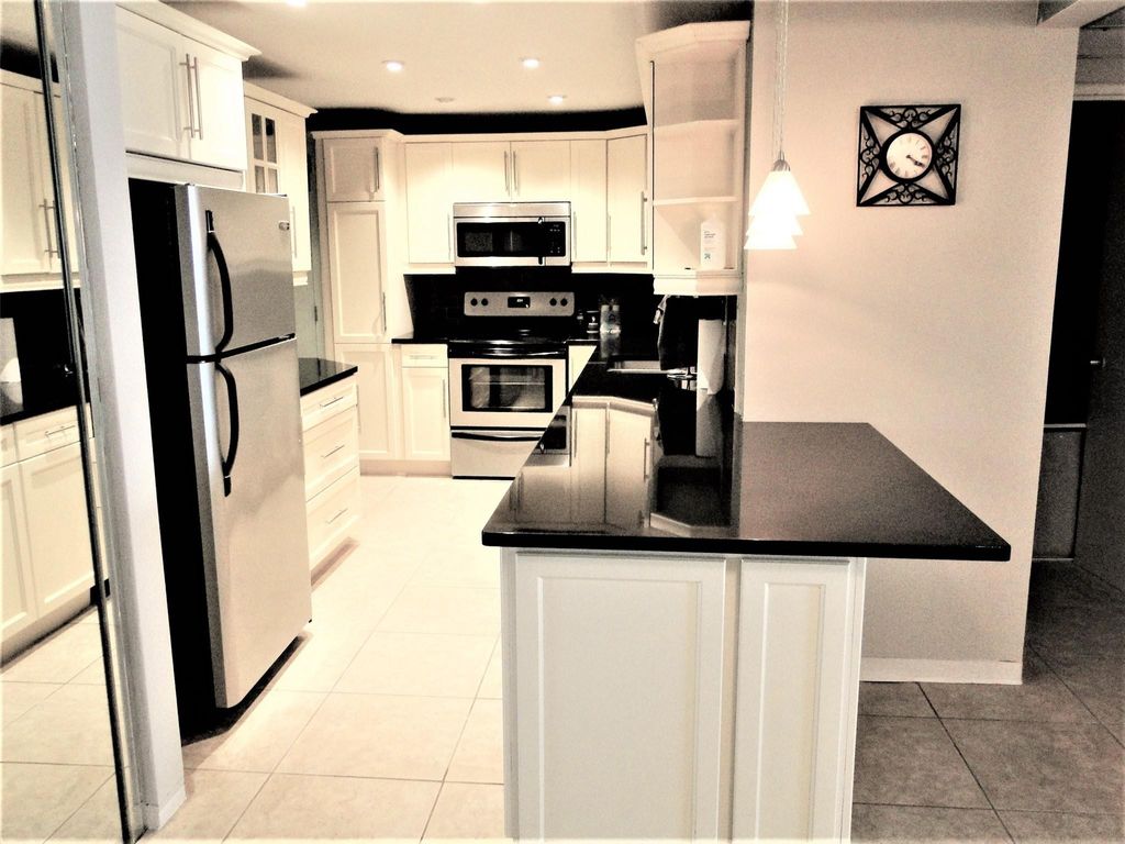 Photo of 4250 Galt Ocean Drive #5J, Fort Lauderdale, FL 33308 (MLS # F10556434)