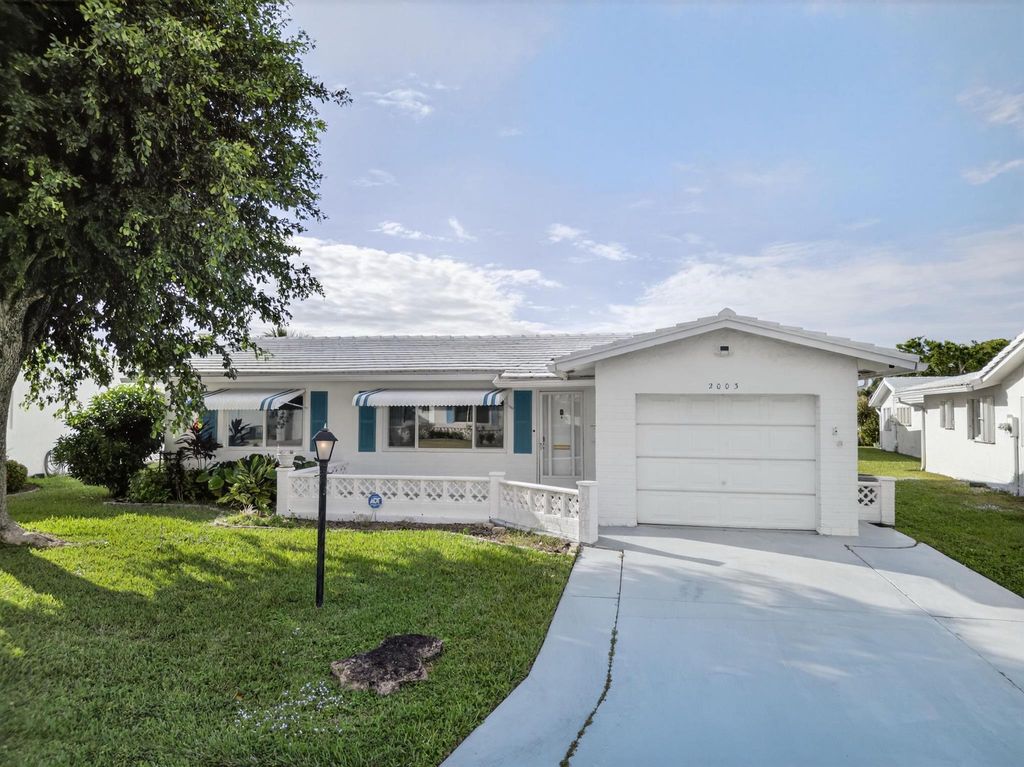 Photo of 2003 SW 17th Street, Boynton Beach, FL 33426 (MLS # R11144941)