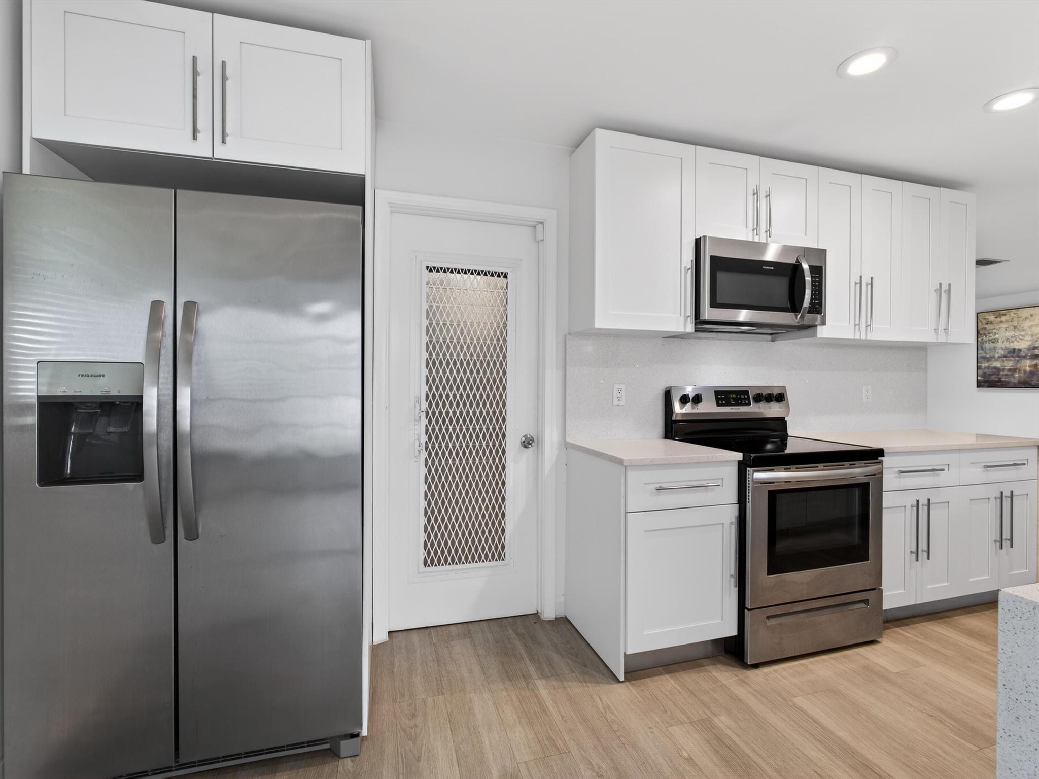 PALM BEACH LEISUREVILLE S - Residential