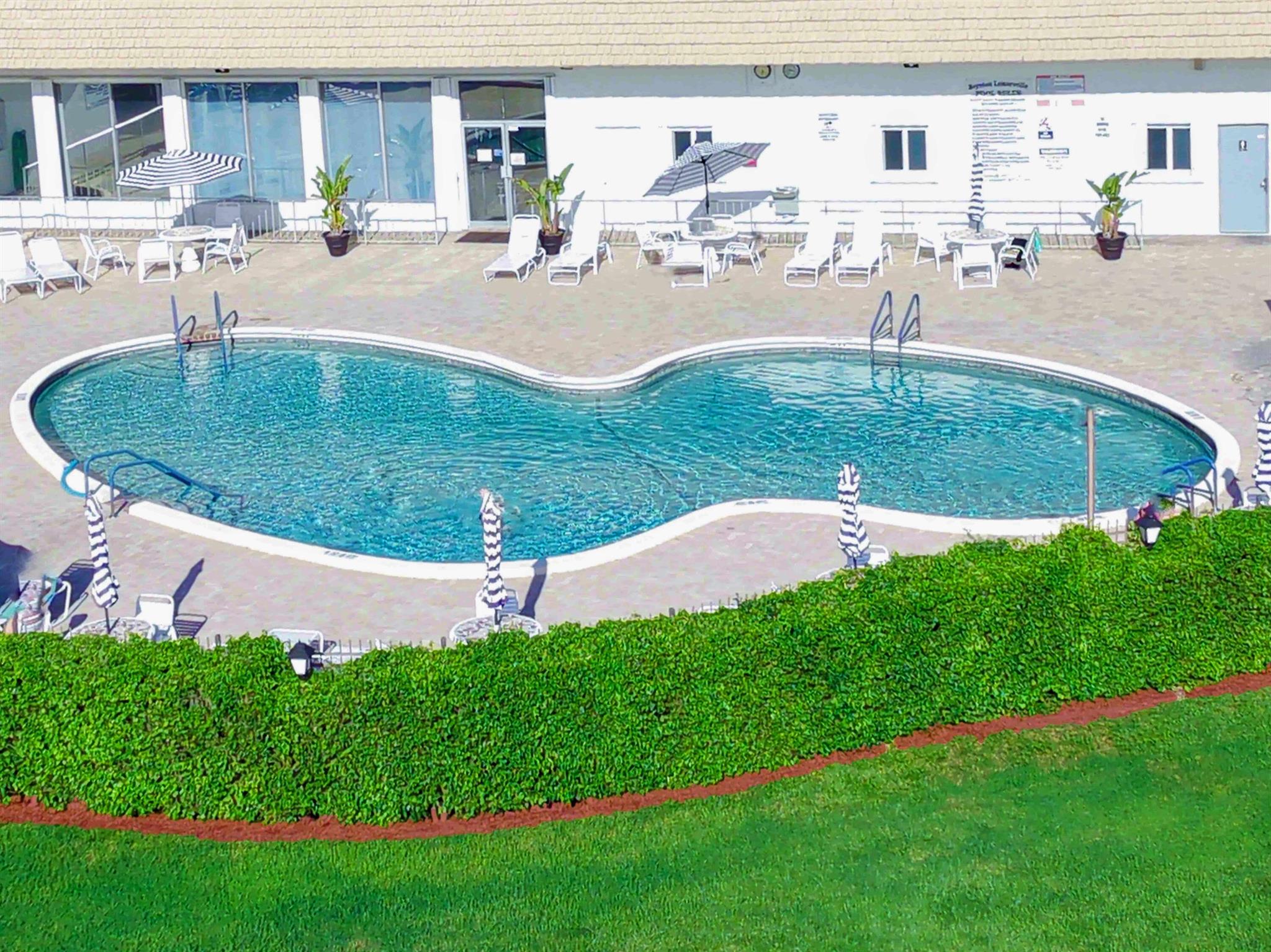 PALM BEACH LEISUREVILLE S - Residential