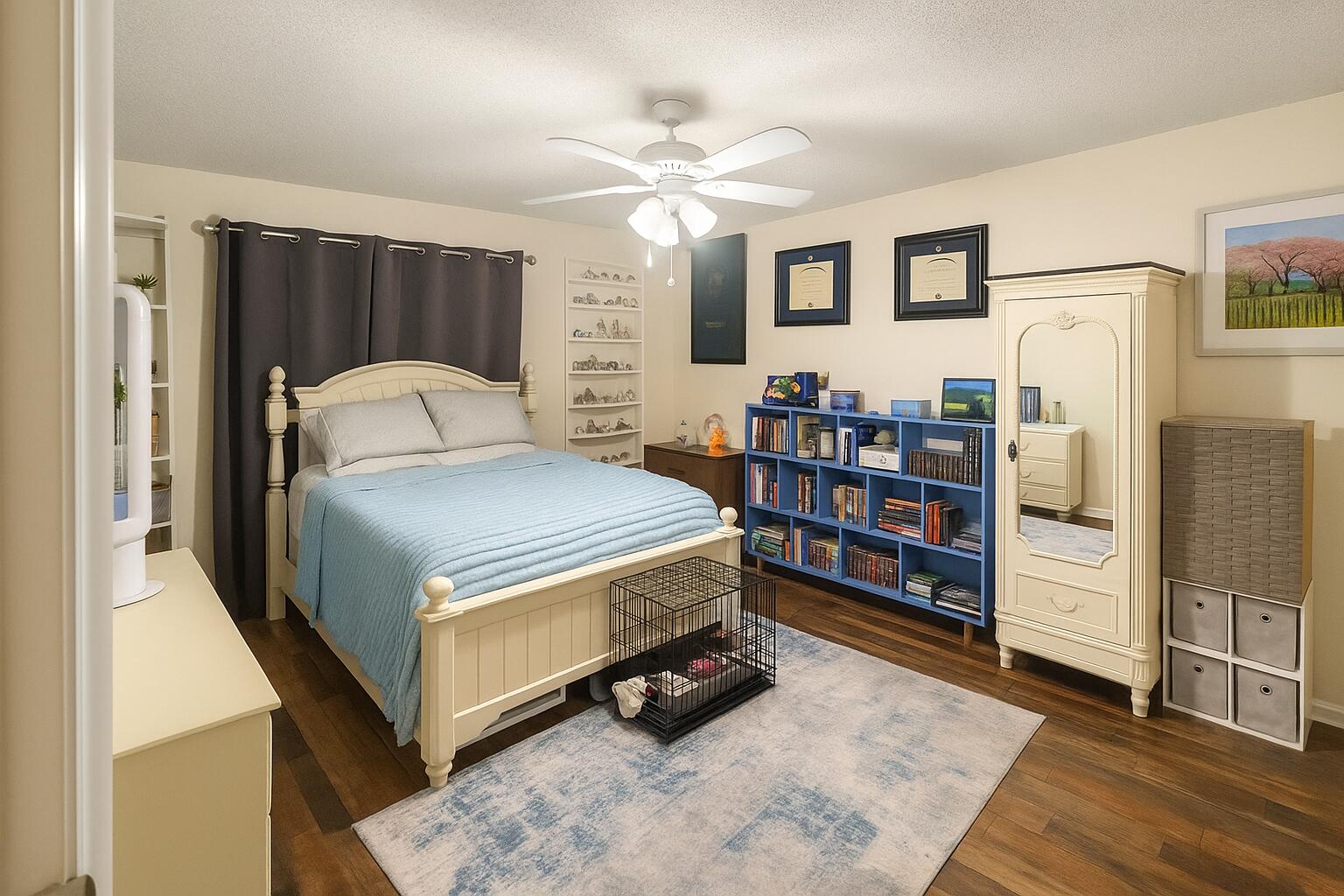 LAKESIDE VILLAGE COND NO 9 - Residential