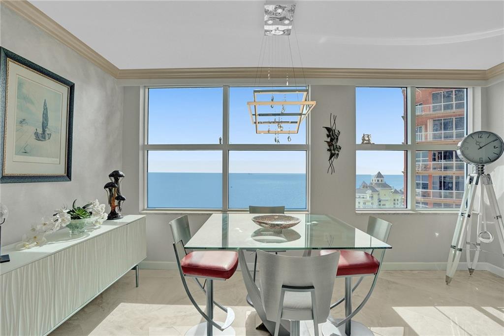 THE PALMS TOWER II - Residential