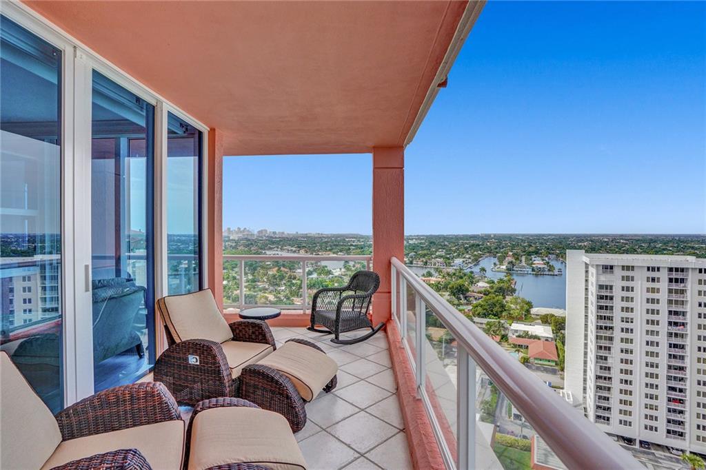 THE PALMS TOWER II - Residential