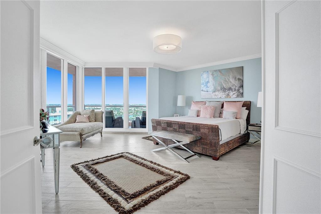 THE PALMS TOWER II - Residential