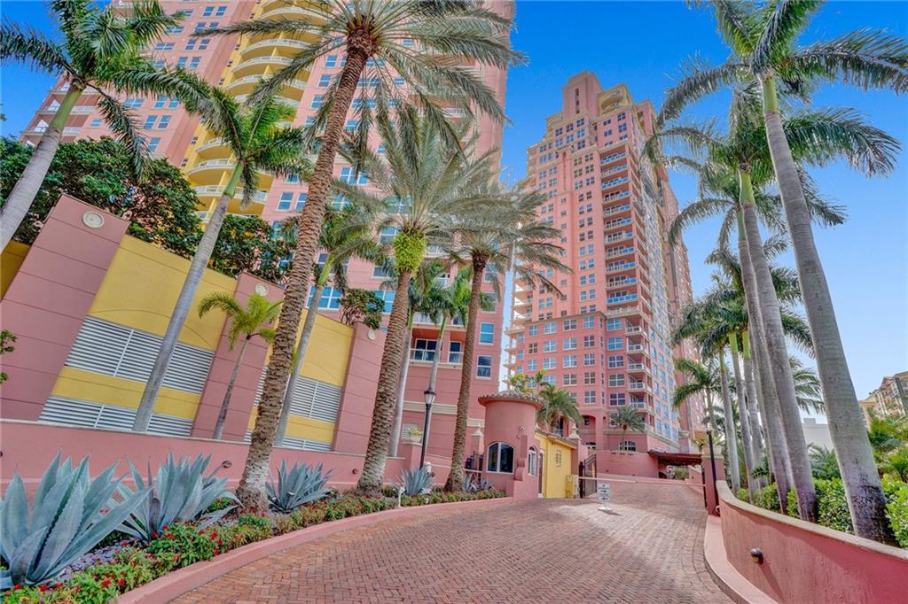 THE PALMS TOWER II - Residential