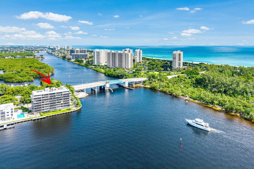 Photo of 900 NE Spanish River Boulevard #7e, Boca Raton, FL 33431 (MLS # R11134848)