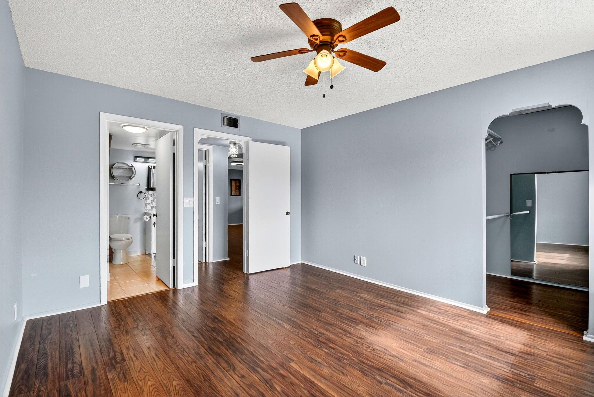 PINE RIDGE SOUTH III COND - Residential