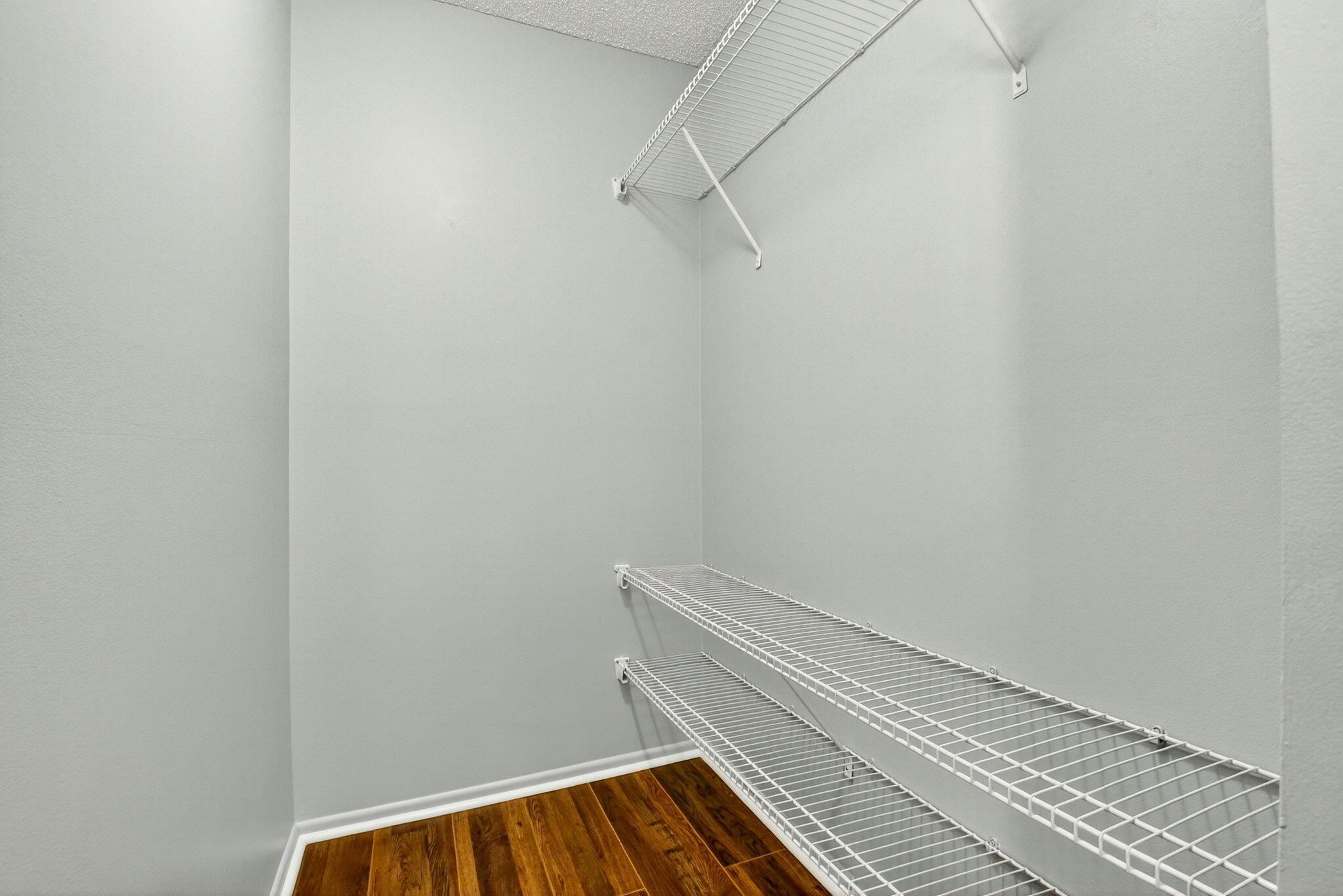 PINE RIDGE SOUTH III COND - Residential