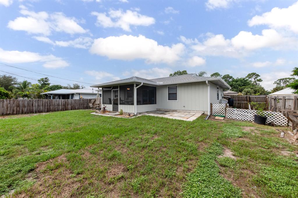 POINCIANA GARDENS SECTION 4 - Residential