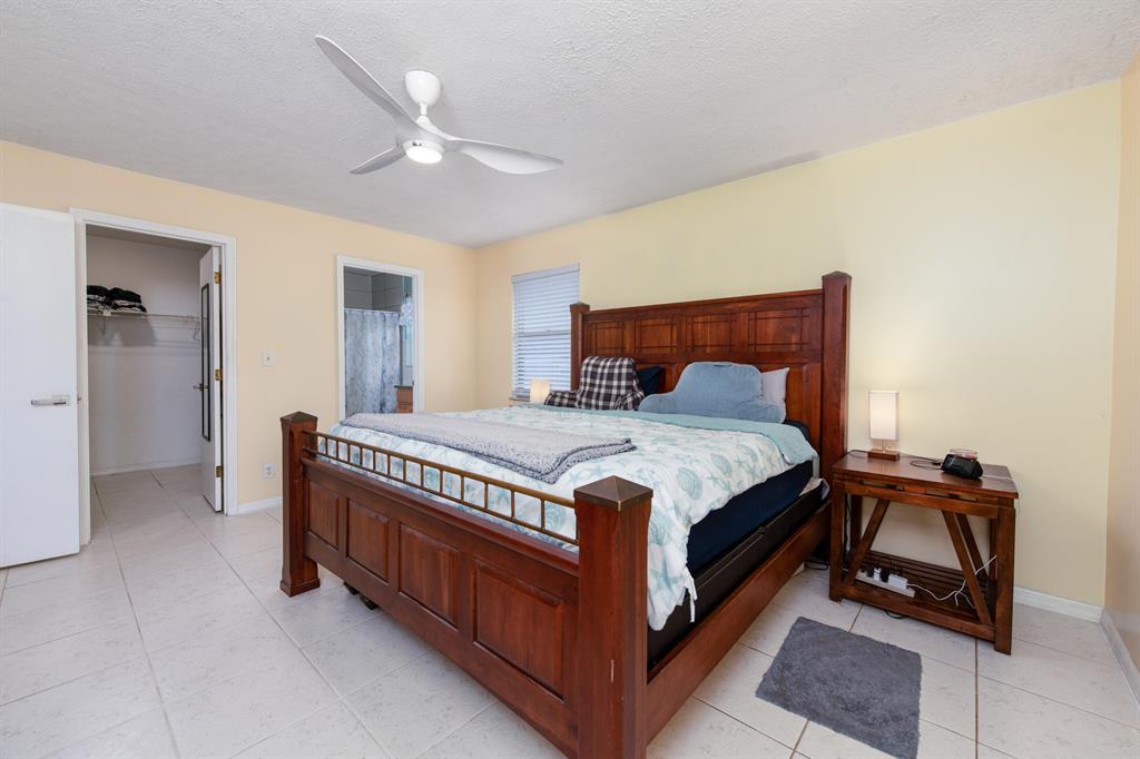 POINCIANA GARDENS SECTION 4 - Residential