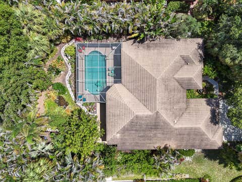 Photo of 153 N River Drive E, Jupiter, FL 33458 (MLS # B26055563)
