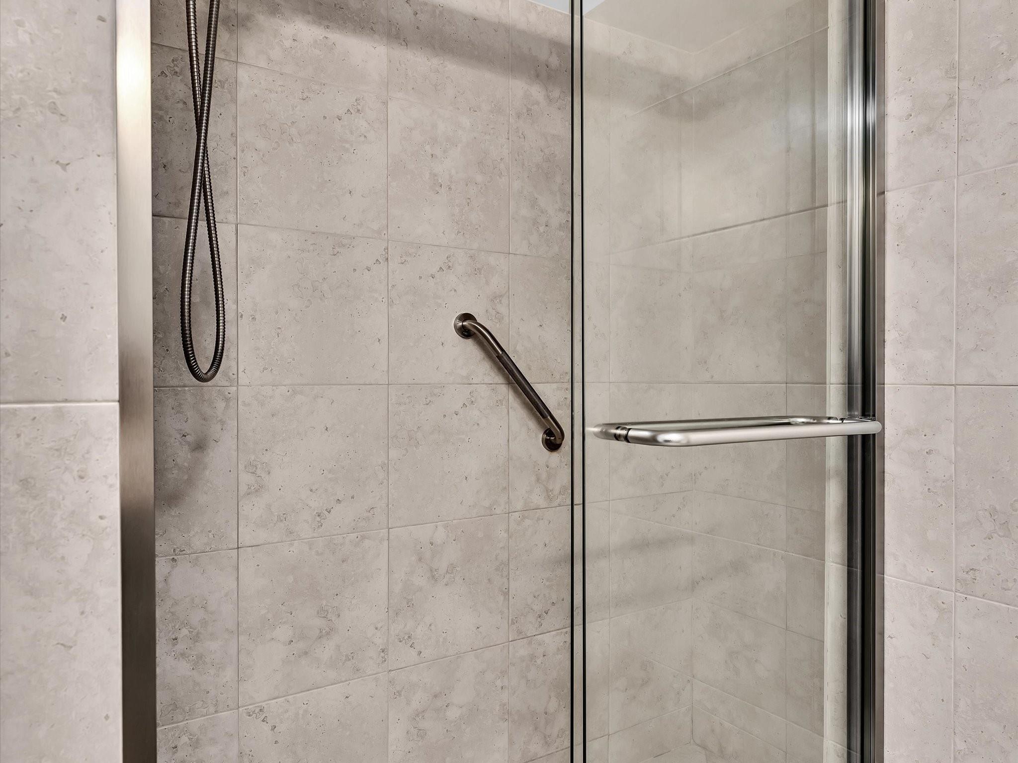 OPAL TOWERS WEST CONDO - Residential Lease