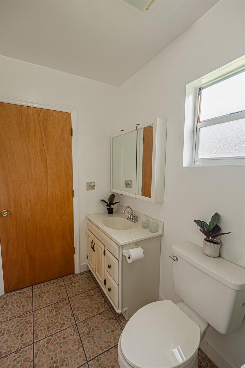 REPLAT OF PALM GARDENS - Residential