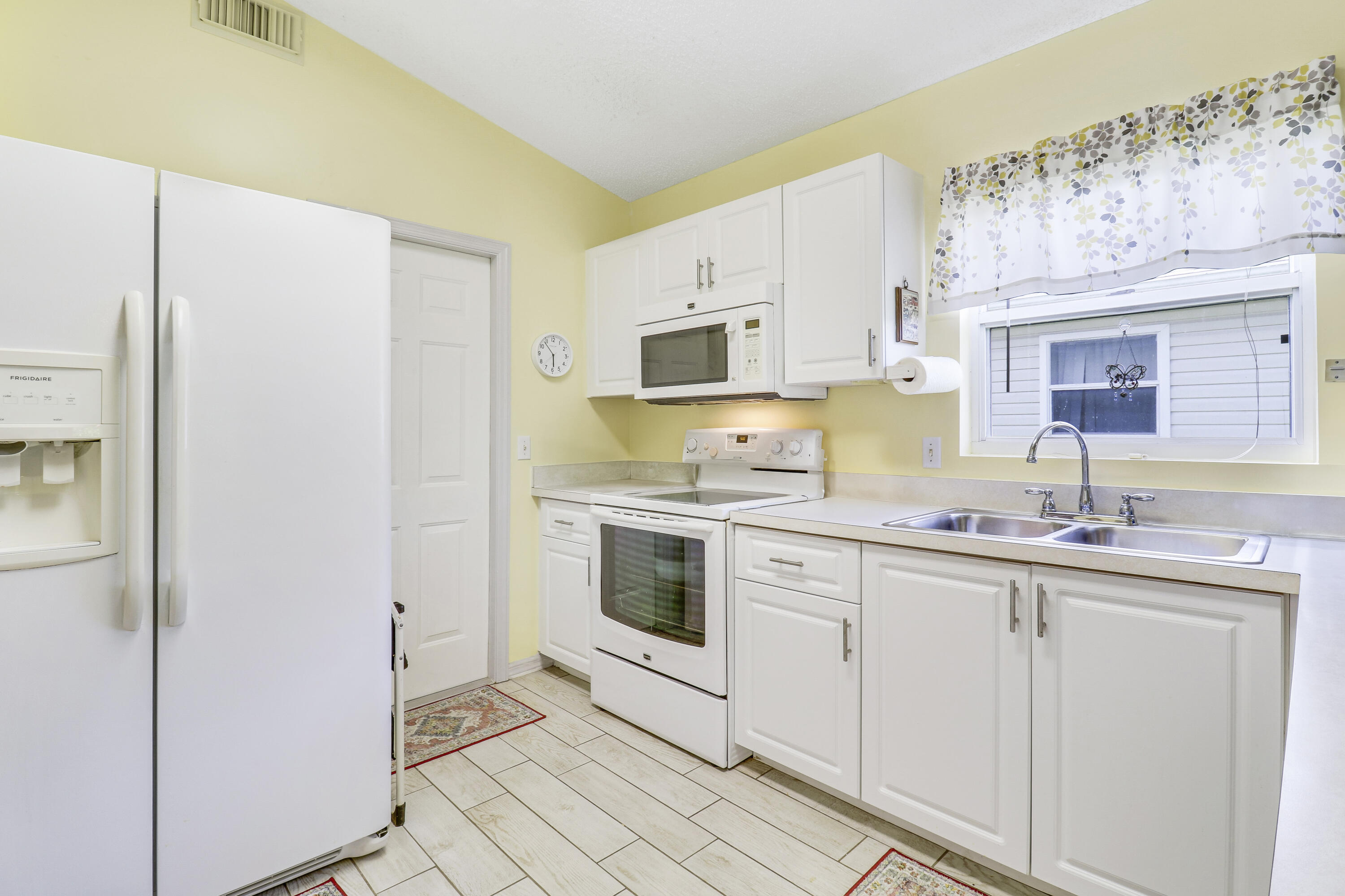 PALM GROVE SUBDIVISION - Residential