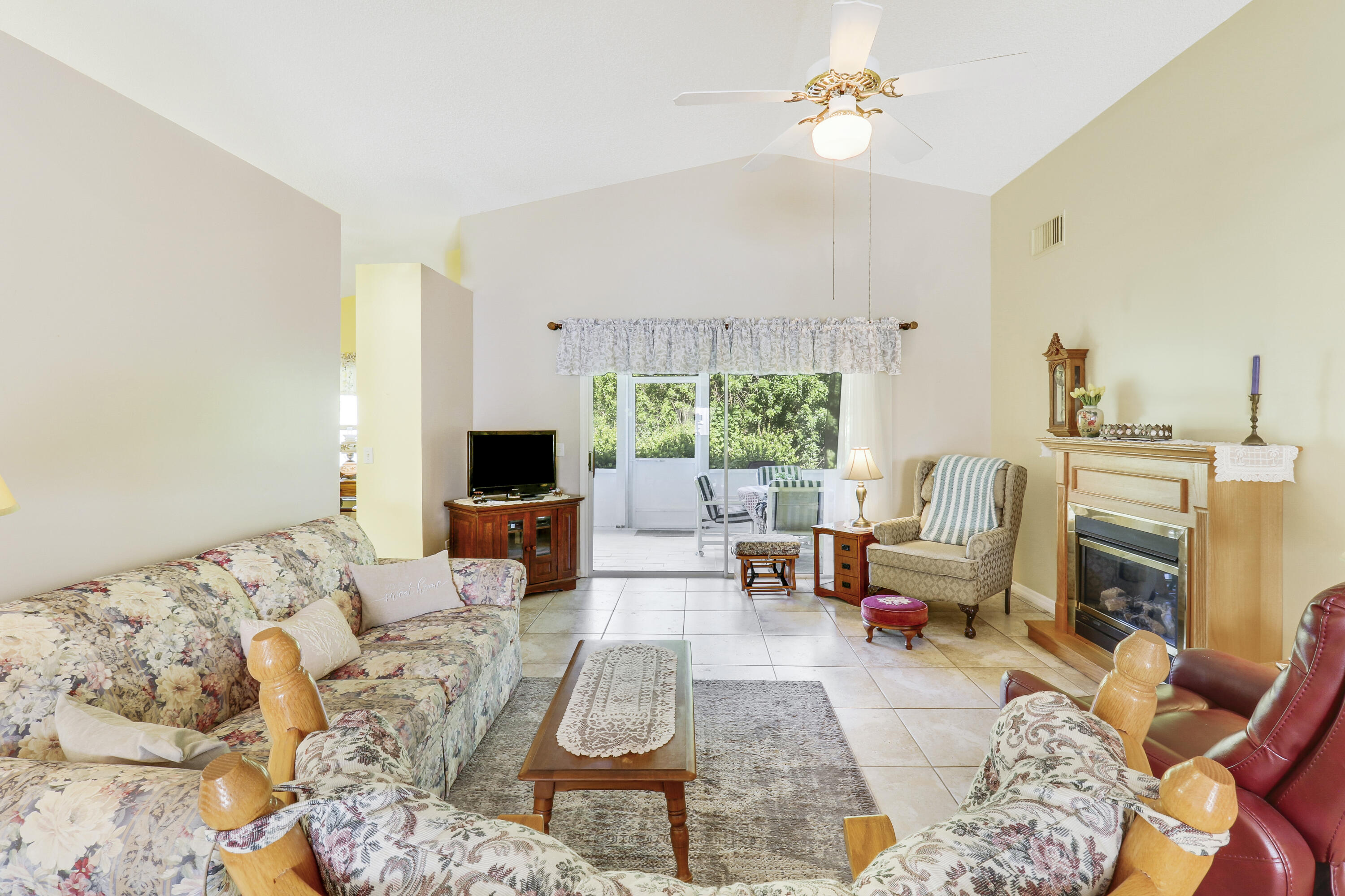 PALM GROVE SUBDIVISION - Residential