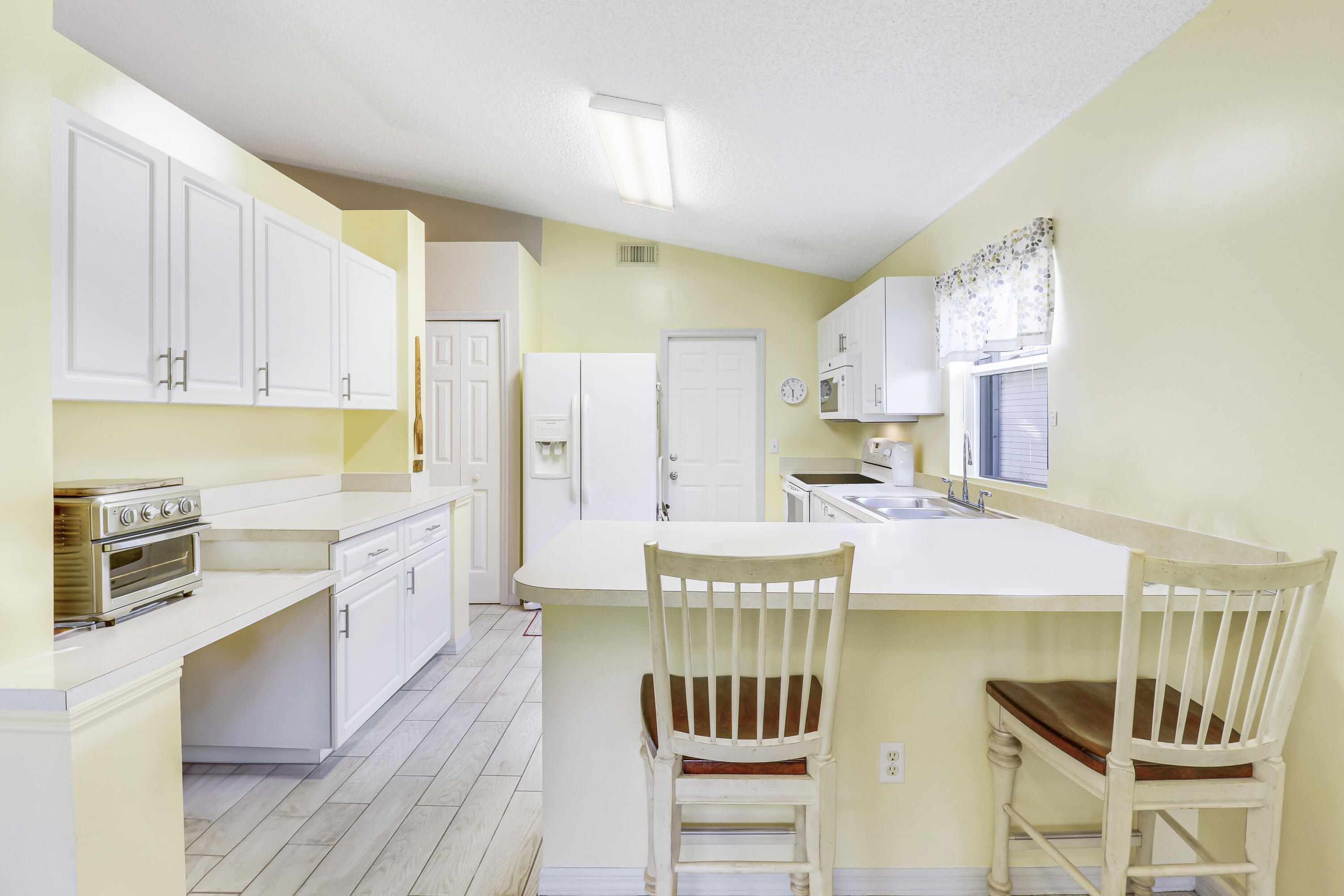 PALM GROVE SUBDIVISION - Residential