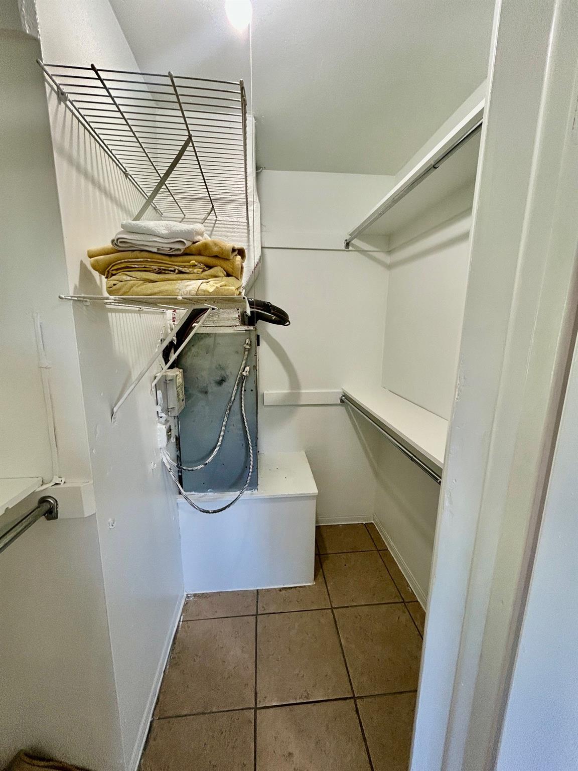 Coral Ridge Isles 45-47 B - Residential Lease