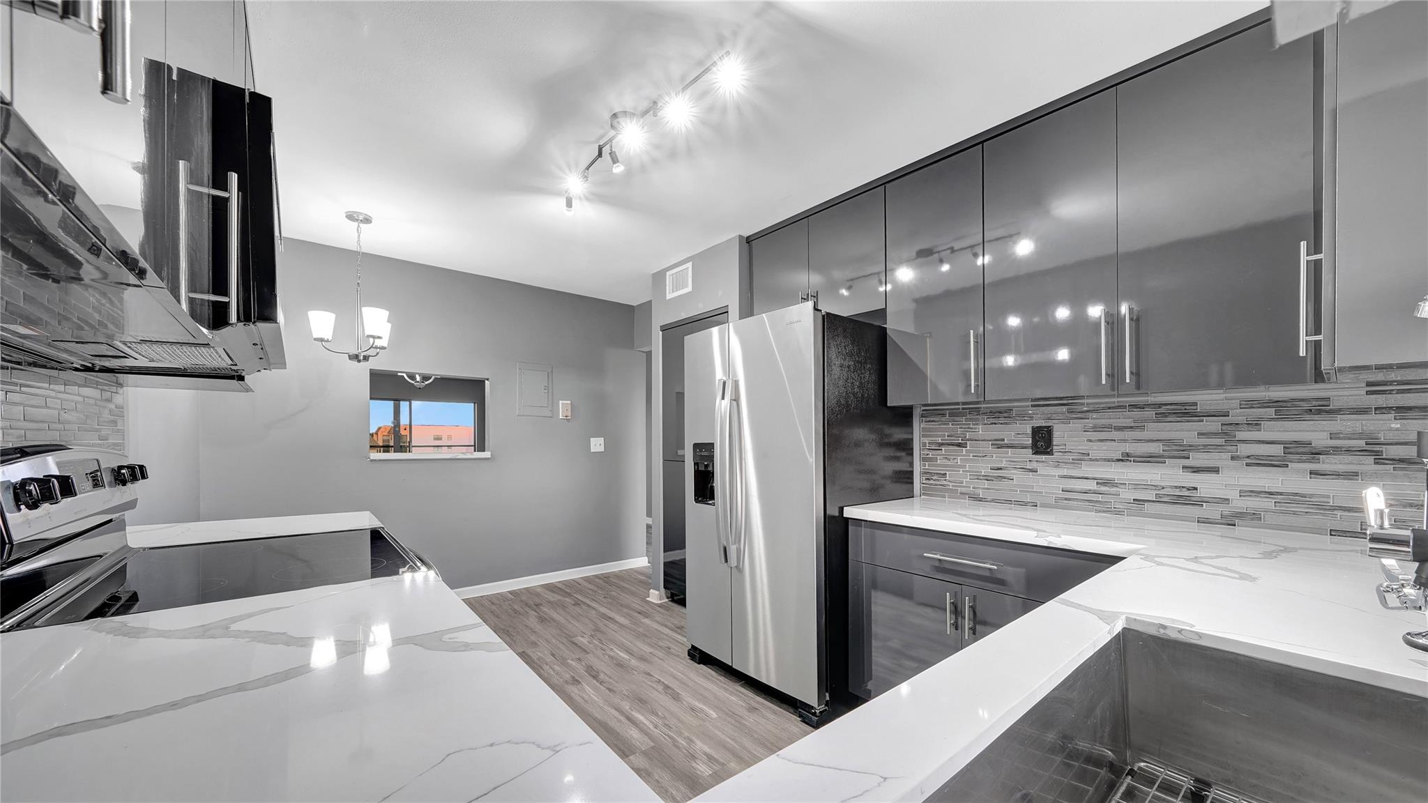 Sunrise Lakes Phase 4 - Residential