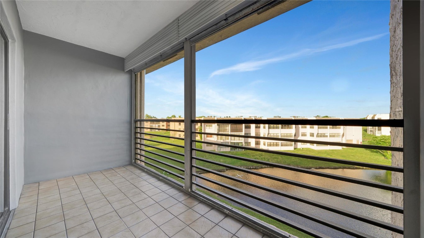 Sunrise Lakes Phase 4 - Residential