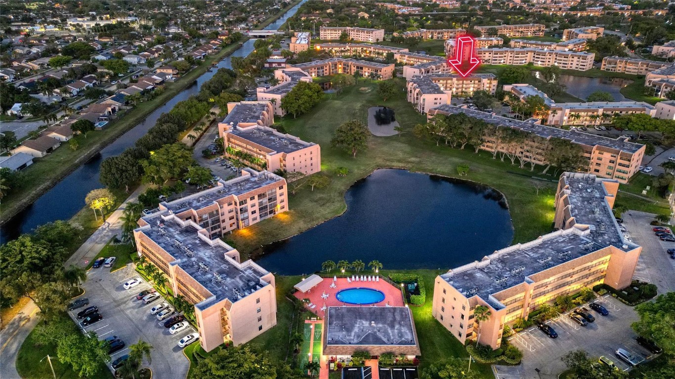 Sunrise Lakes Phase 4 - Residential