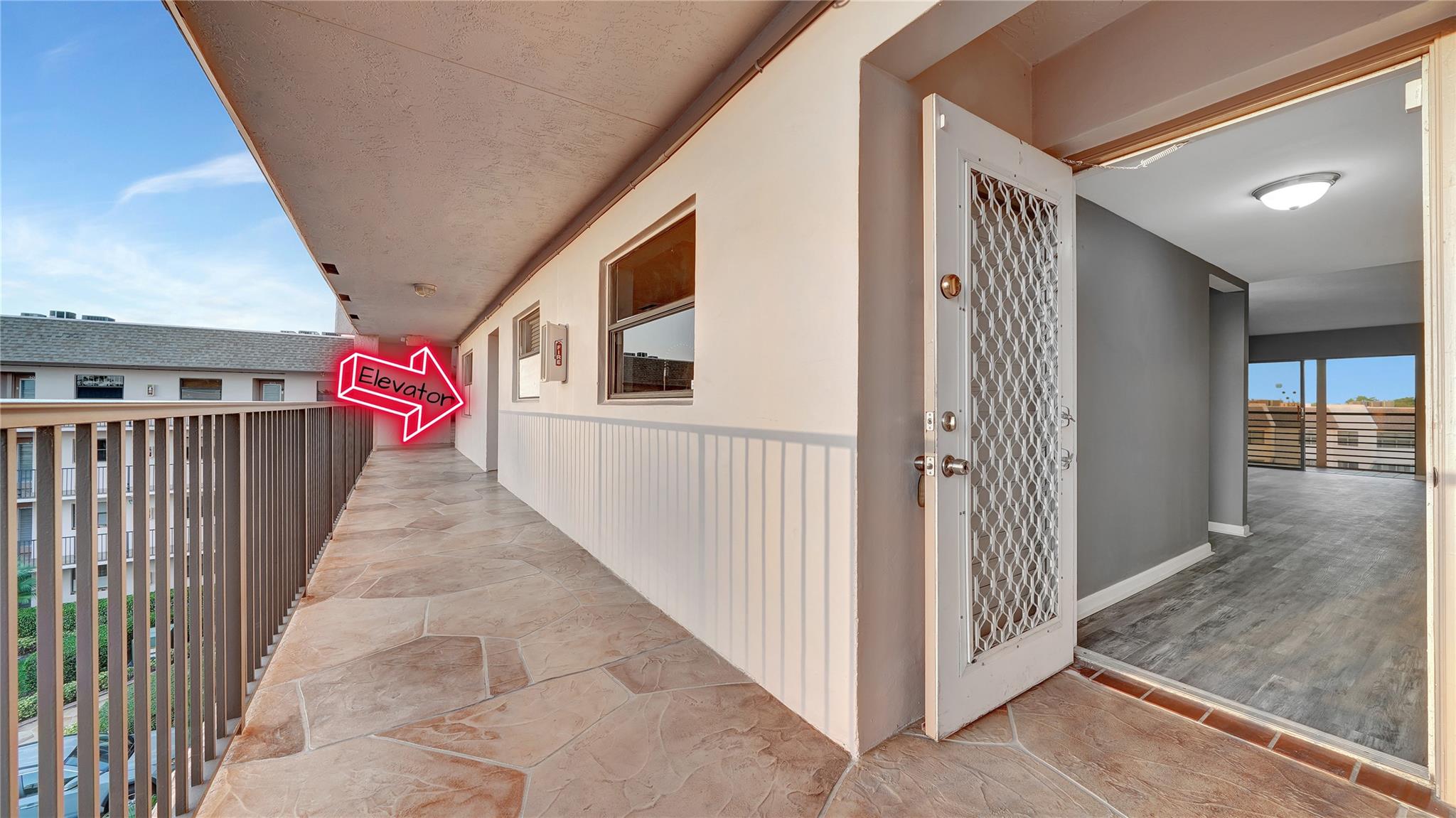 10433 Sunrise Lakes Blvd 409
