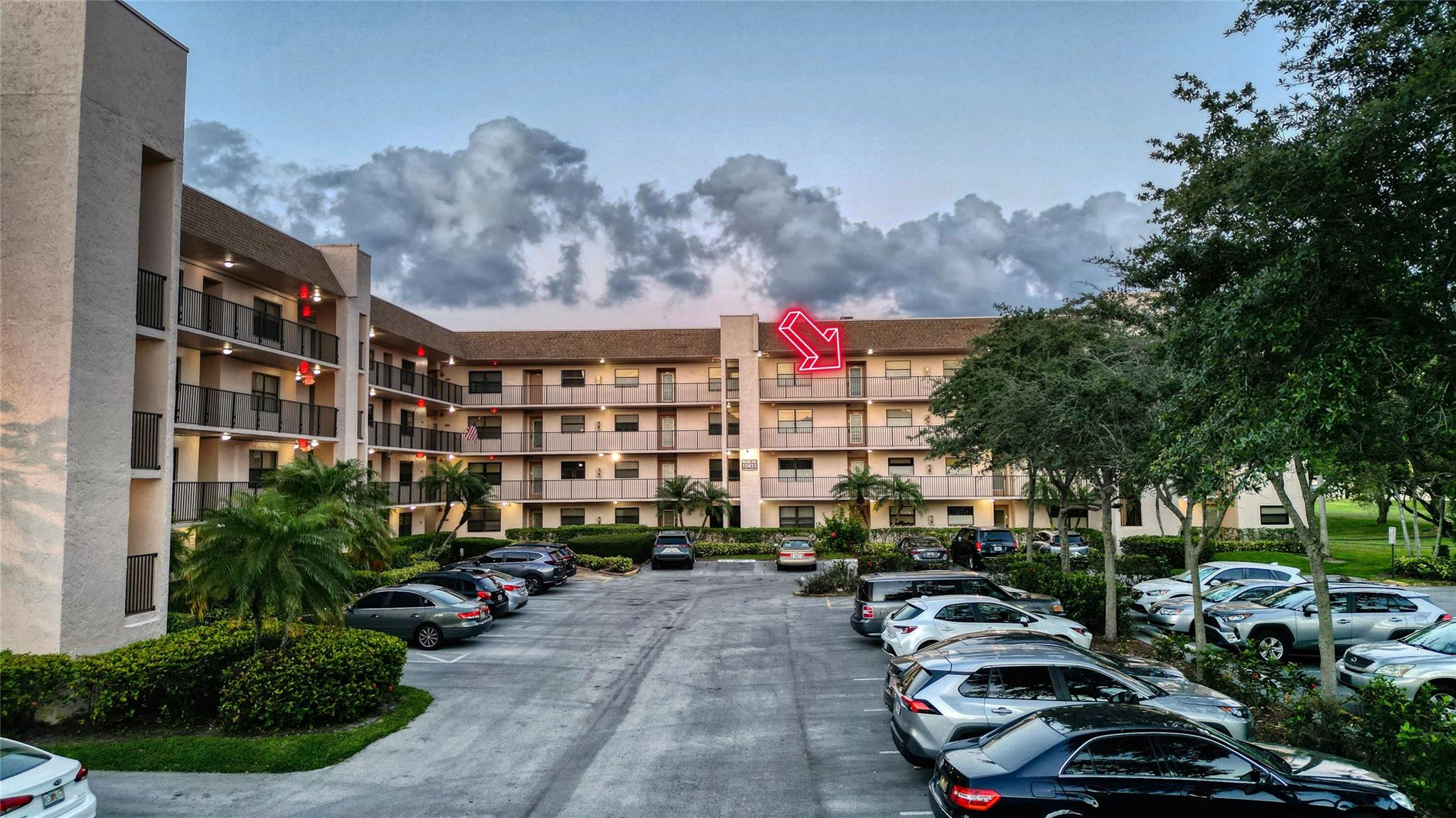 10433 Sunrise Lakes Blvd 409
