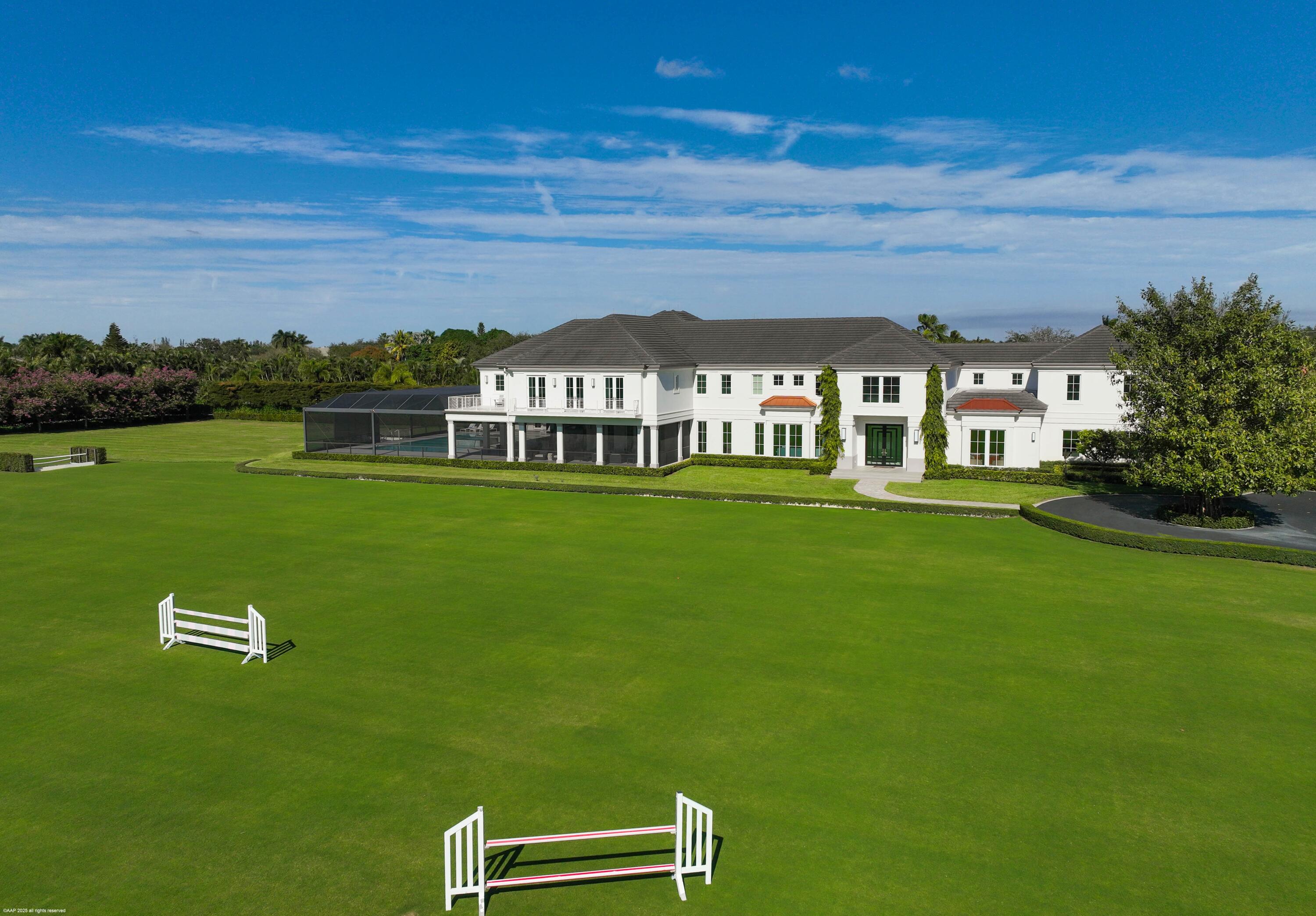 PALM BEACH POINT - Residential