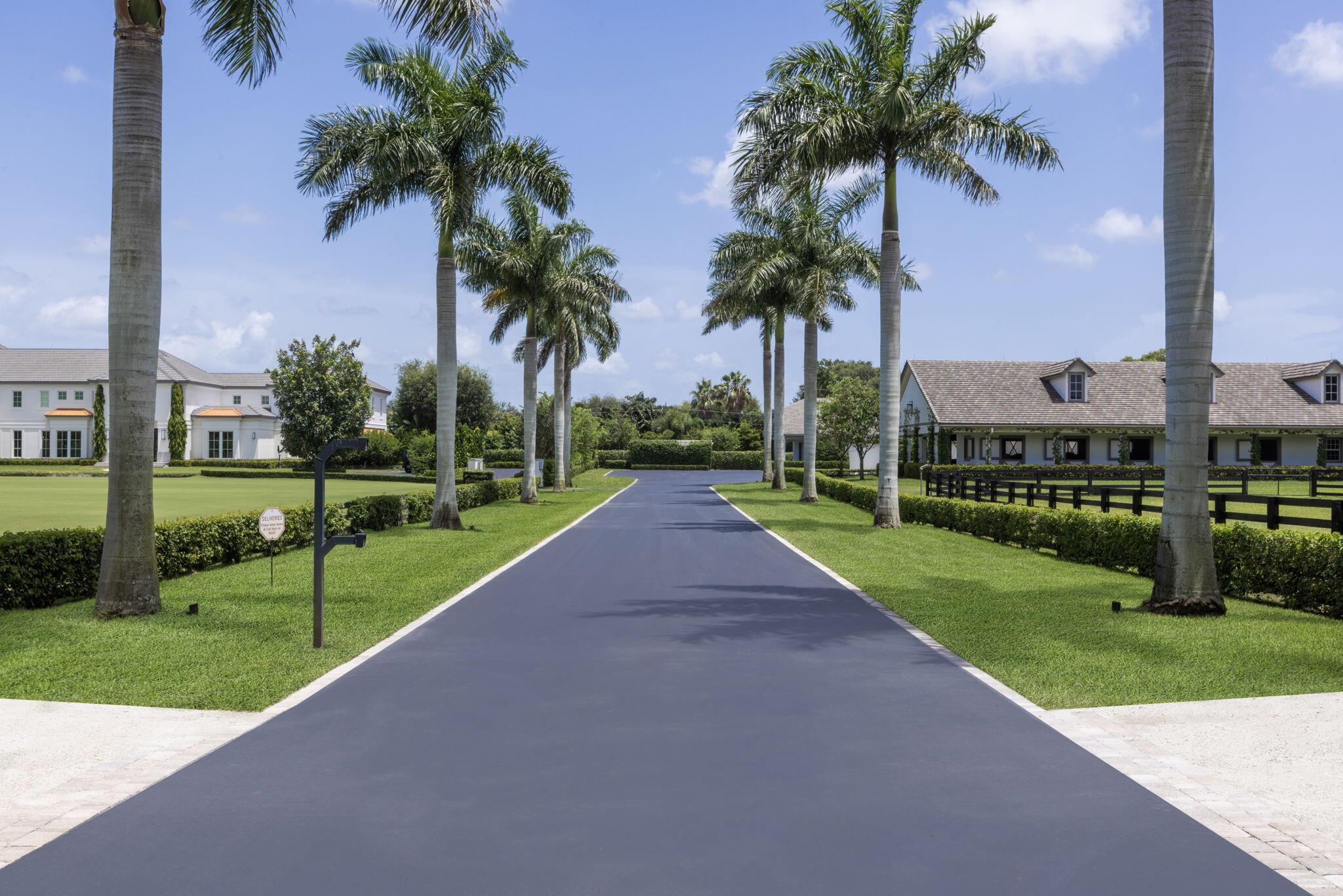 PALM BEACH POINT - Residential