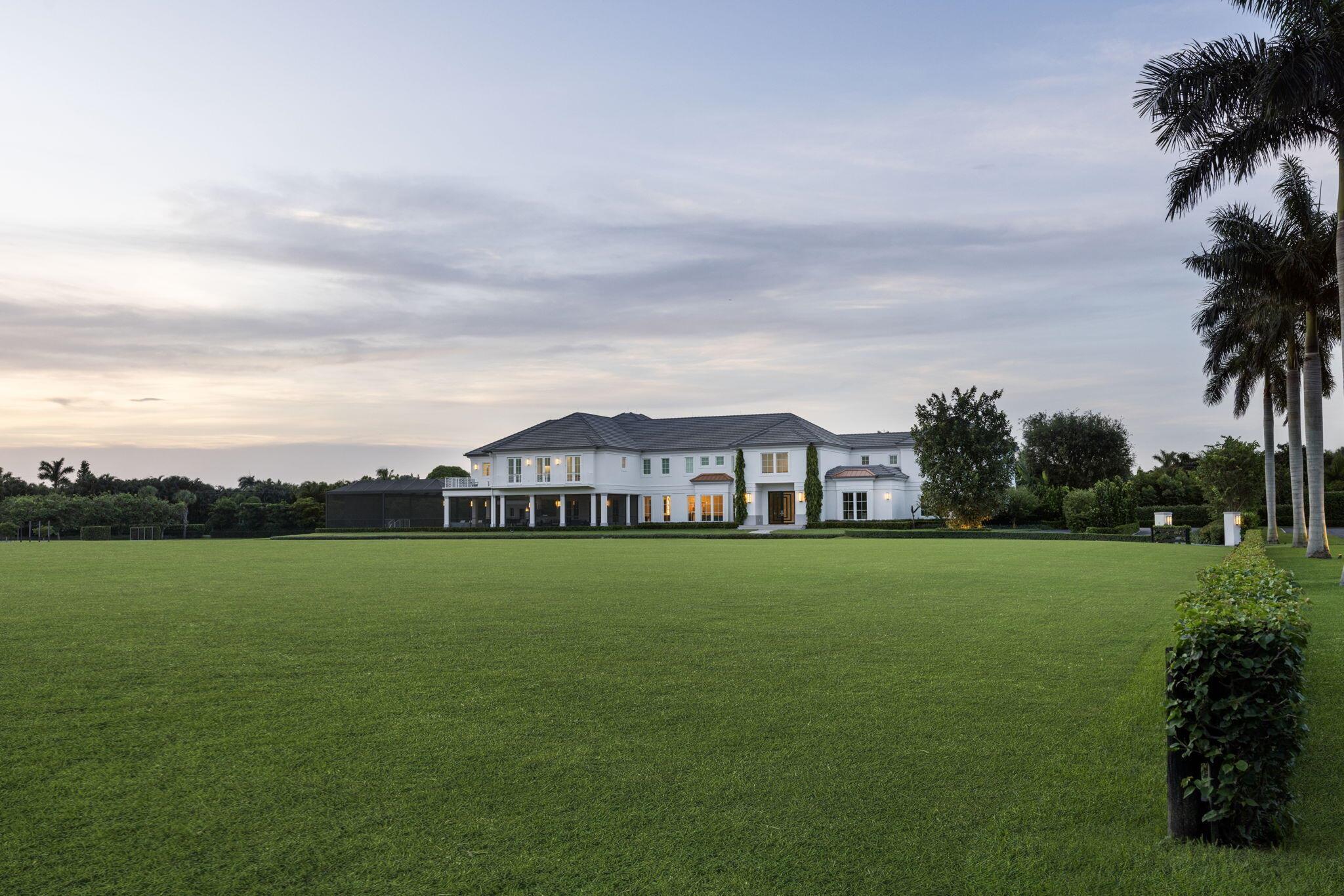 PALM BEACH POINT - Residential