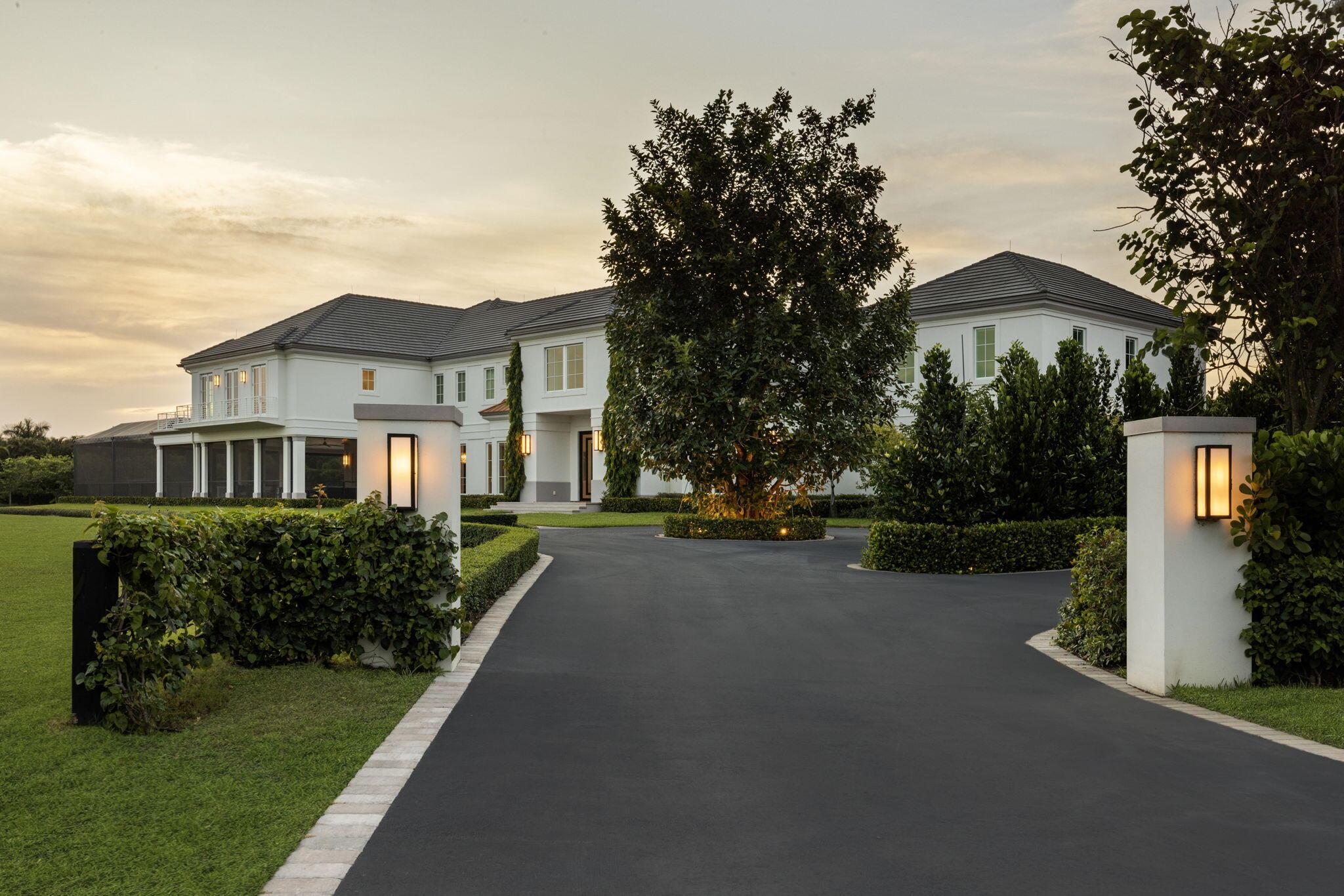 PALM BEACH POINT - Residential