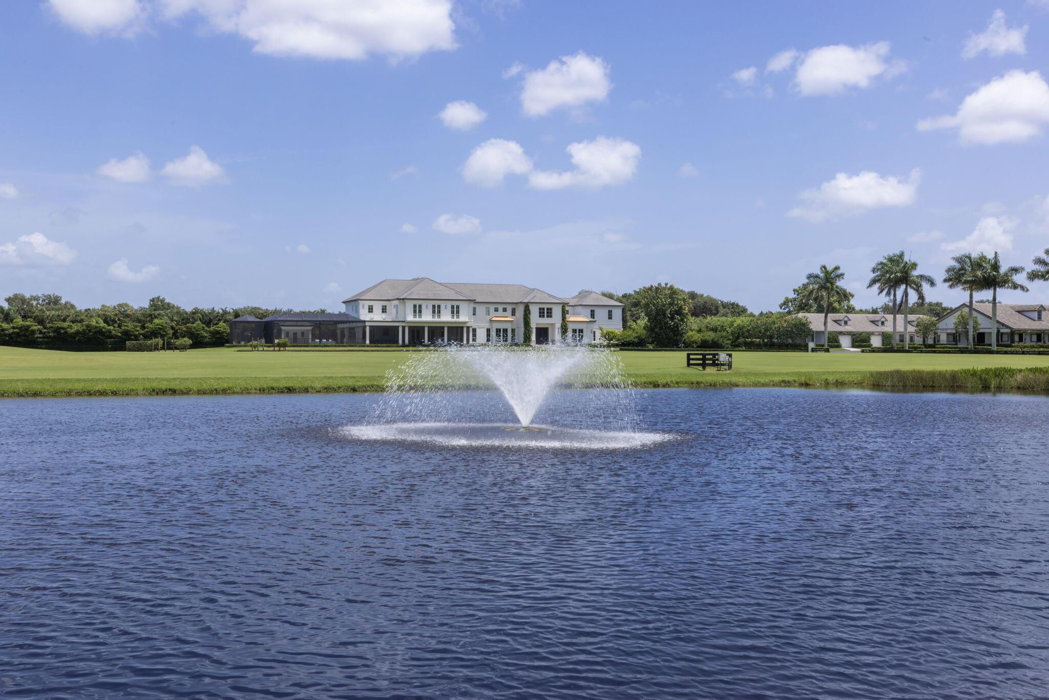 PALM BEACH POINT - Residential