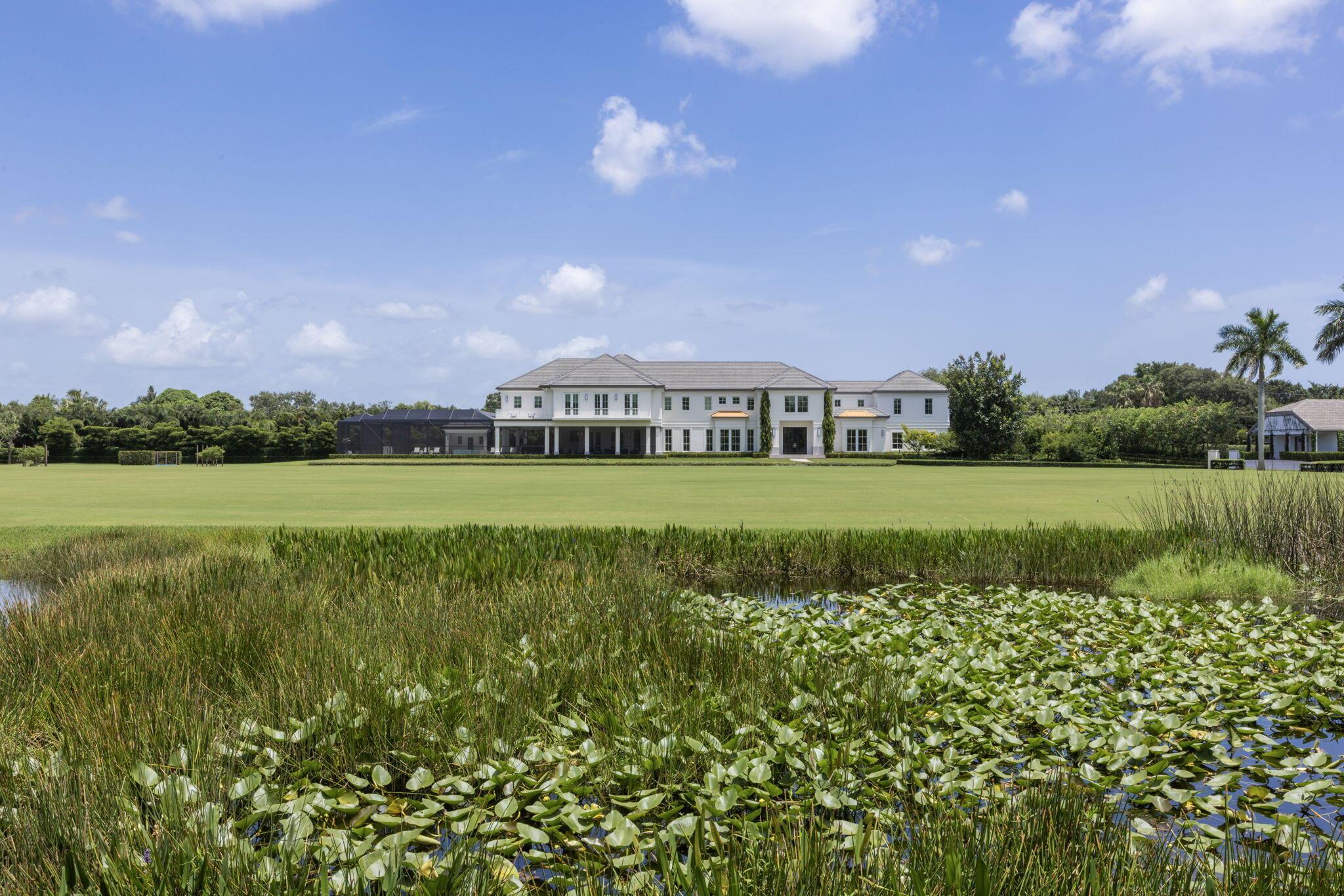 PALM BEACH POINT - Residential