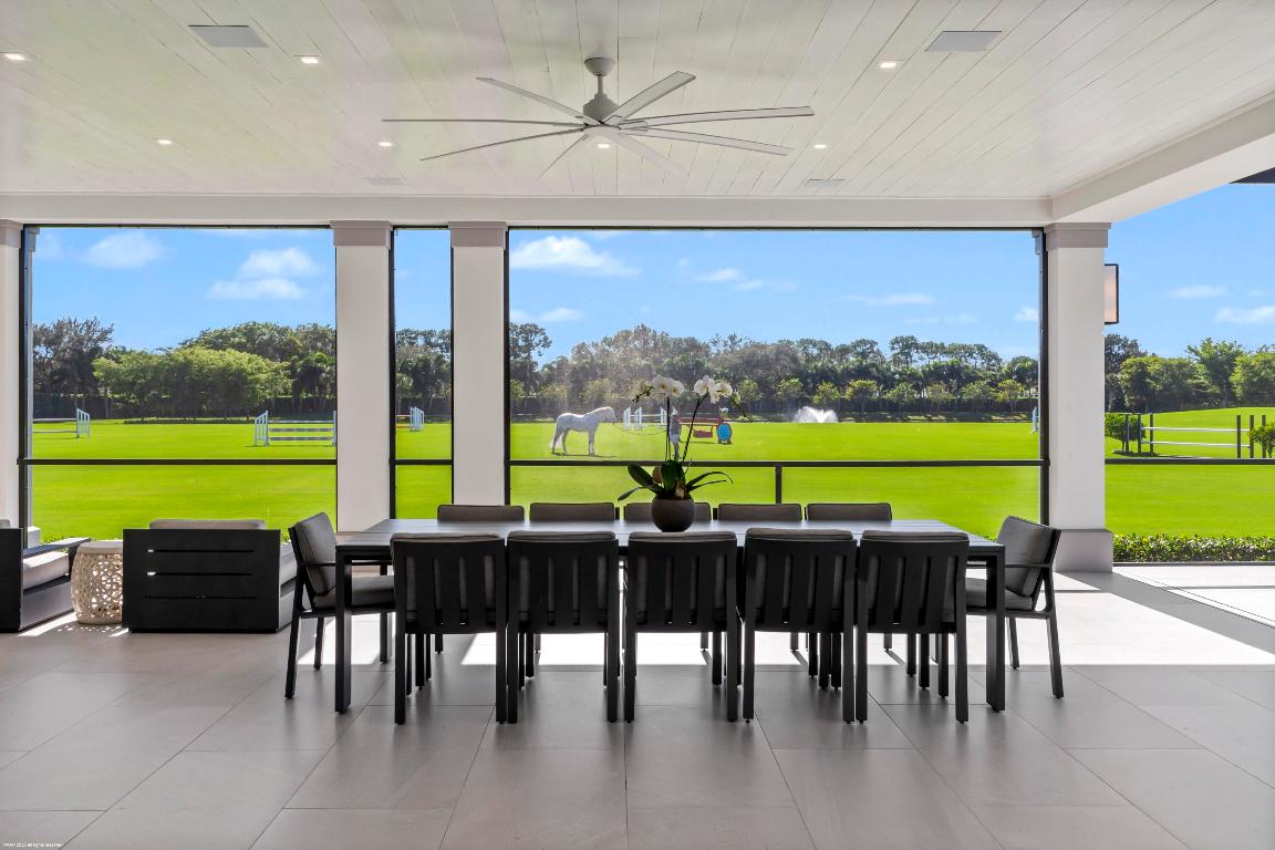 PALM BEACH POINT - Residential